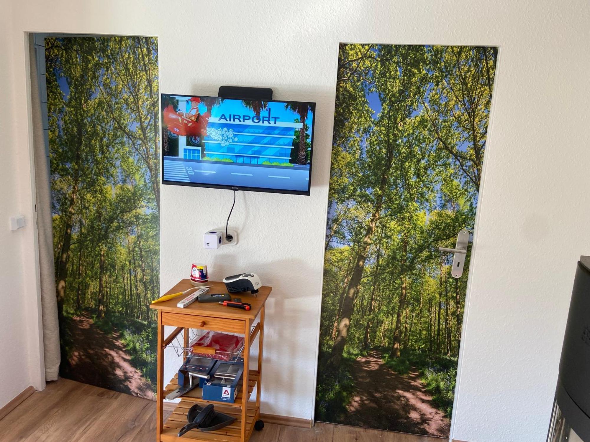 Erfurt-gemuetlich-sonnig-kueche-bad-garten-parken-pool-sauna-wlan-carogruen Apartment Erfurt